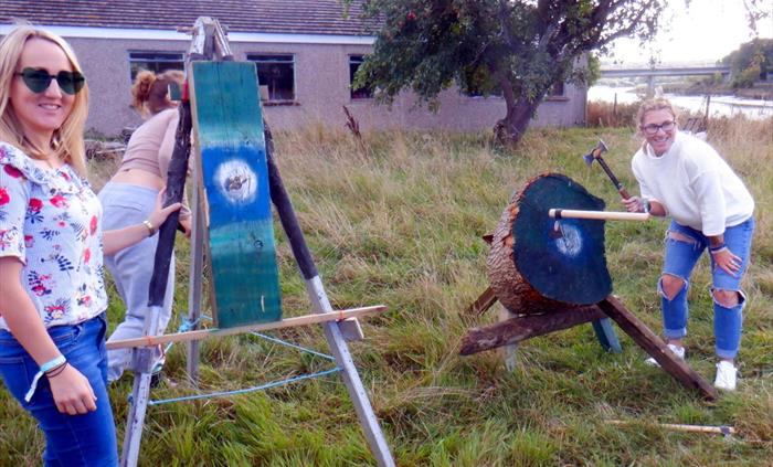 Fun session using axe, knifes and arrows. This is one of our nice dry sessions where you can try out a new activity in a controlled safe manner.